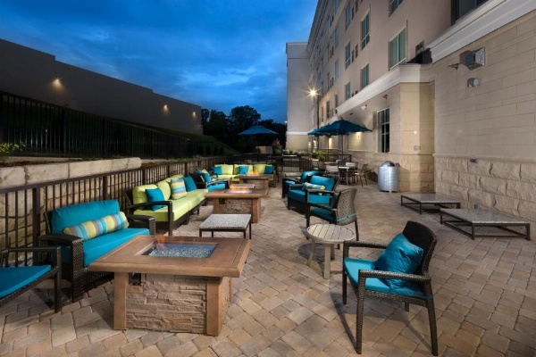 Holiday Inn & Suites Arden-Asheville Airport image 25